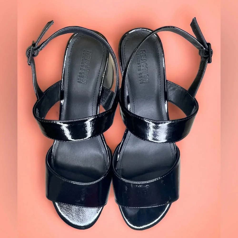 Kenneth Cole Platform Sandals